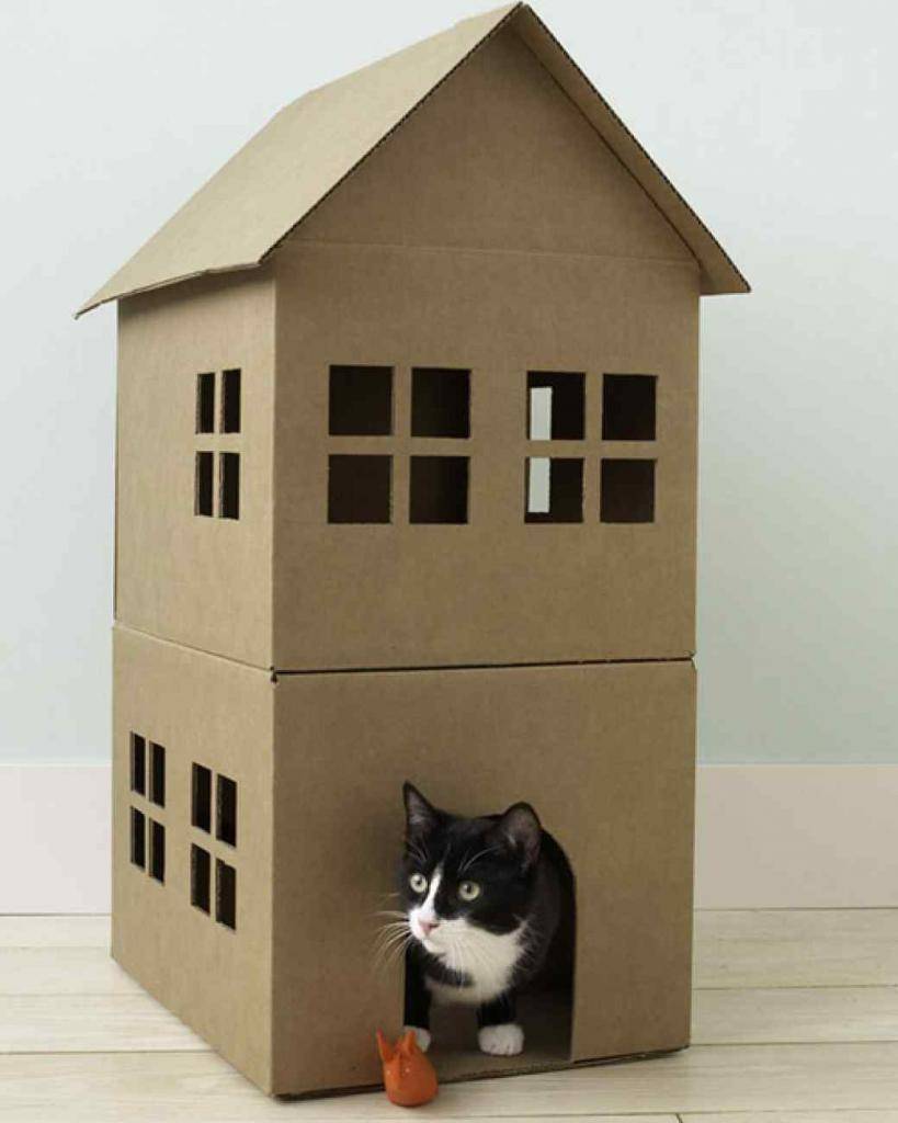 Картонный домик для кота